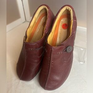 Unstructured Clarks UnLoop Shoes Burgundy 6 wide women’s